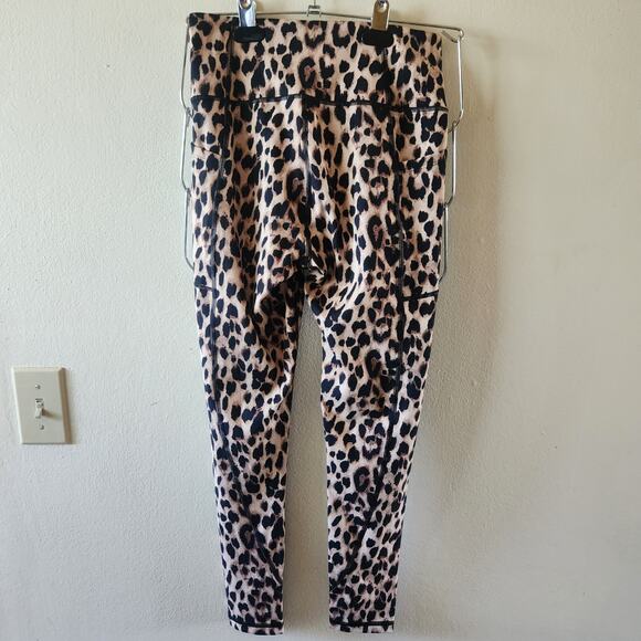 Victoria Secret leggings, No size please see measurement's in description - Picture 2 of 5